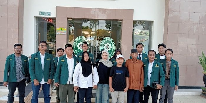 sidang-pembunuhan-bos-rental-di-pn-kota-pasuruan-keluarga-korban-sesalkan-kesaksian-istri-pelaku