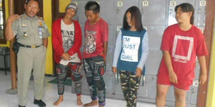 4 Anjal yang diamankan Satpol PP Lamongan.