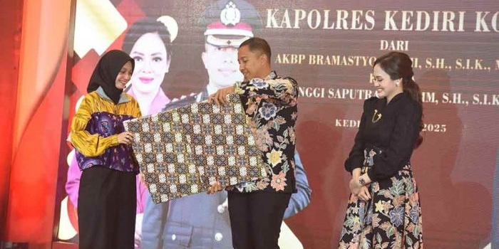 sambut-kapolres-baru-wali-kota-kediri-terima-kasih-akbp-bramastyo-priaji-atas-kerja-samanya