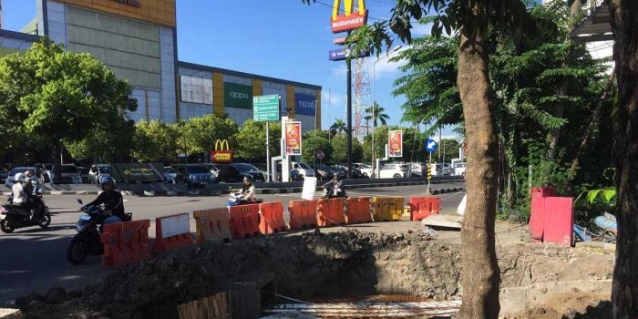 Lokasi proyek gorong-gorong yang menelan korban jiwa di Surabaya.