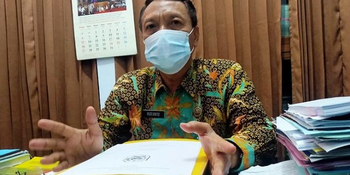 Rubiyanto S.T., M.M., Kabag Pengadaan Barang dan Jasa Kabupaten Trenggalek. foto: HERMAN/ BANGSAONLINE