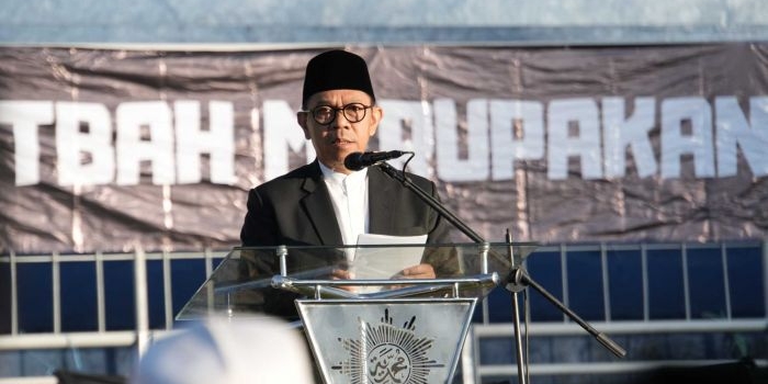 salat-iduladha-1446-h-di-stadion-gelora-brantas-wali-kota-batu-ajak-teladani-nabi-ibrahim-as