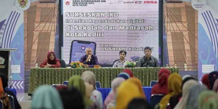 Aktivasi Identitas Kependudukan Digital bagi pendidik dan tenaga kependidikan jenjang Taman Kanak-Kanak di Kota Kediri. Foto: Ist