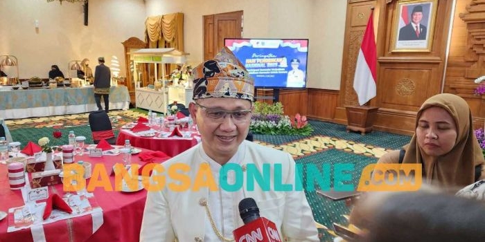 kadindik-jatim-sambut-baik-program-blt-guru-honorer-yang-diumumkan-presiden-di-hardiknas-2025