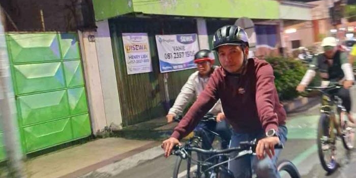 sambut-para-pemudik-plt-wali-kota-madiun-gowes-keliling-kota-sambil-cek-fasum