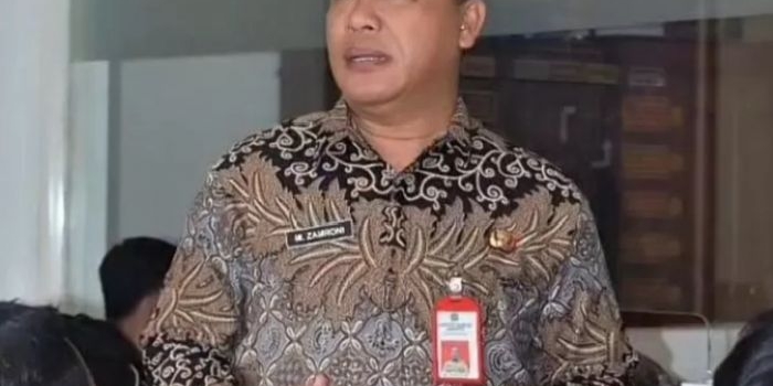 Moch Zamroni, Kadisnaker Lamongan