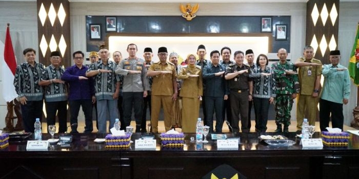 dialog-fkub-dan-forkopimda-wali-kota-kediri-ajak-kuatkan-kolaborasi-jaga-kerukunan