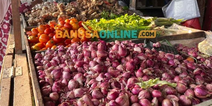 harga-sembako-yogyakarta-hari-ini-cabai-merah-besar-naik-bawang-merah-turun-rp5-ribu