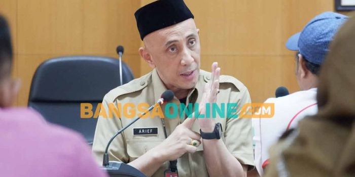 Pj Bupati Bangkalan, Arief Moelia Edie. Foto: AHMAD FAUZI/BANGSAONLINE