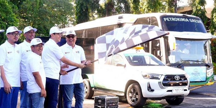 petrokimia-gresik-berangkatkan-200-pemudik-ke-lima-rute-di-jawa-timur