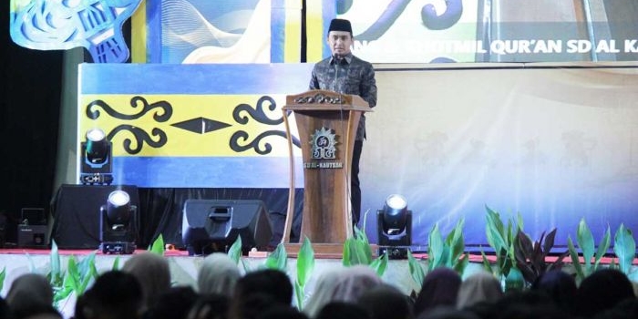 Wali Kota Pasuruan ketika memberi sambutan.