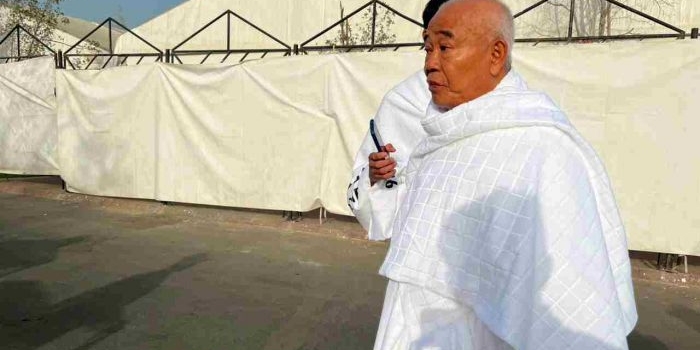Amirulhaj Prof Dr KH Asep Saifuddin Chalim, MA di Atafah. Foto: Mohammad Sulthon Neagara/bangsaonline