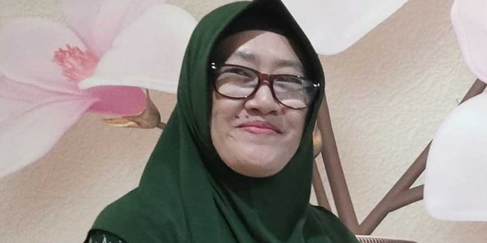 Koordinator Divisi Data dan Riset Jaringan Demokrasi Indonesia Jatim, Dijan Novia Saka. Foto: MUJI HARJITA/ BANGSAONLINE