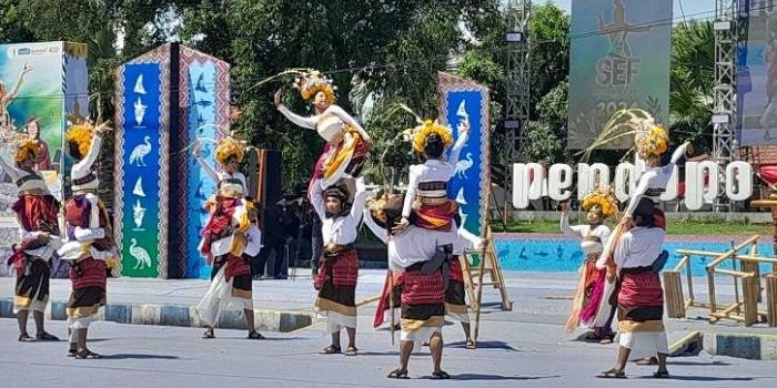 Penampilan Tari Jantra dari ISI Denpasar, Bali.