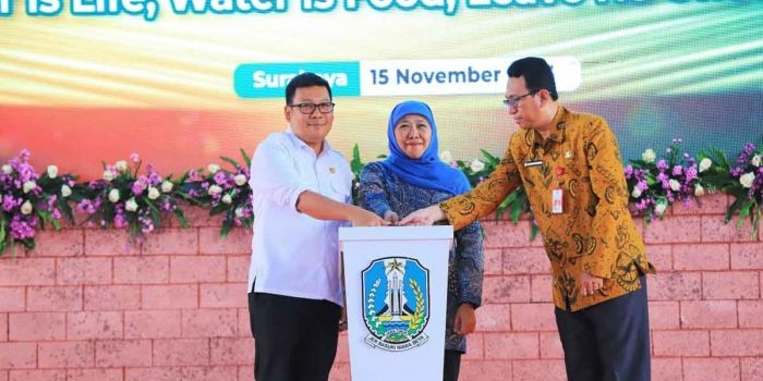 Gubernur Khofifah ketika menghadiri Hari Pangan Sedunia ke-43 Provinsi Jatim yang digelar di Jatim Expo Convention and Exhibition, Surabaya.