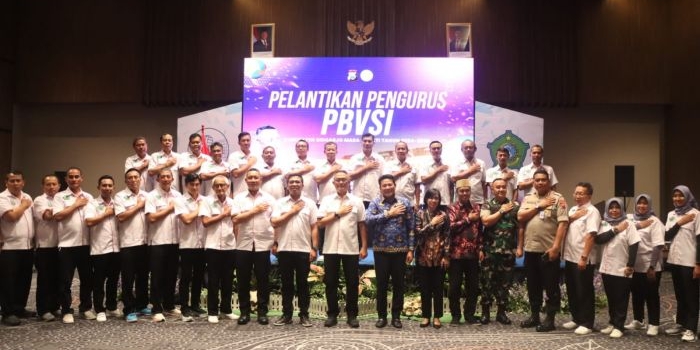 kapolda-jatim-lantik-pengurus-pbvsi-sidoarjo-masa-bhakti-2024-2028