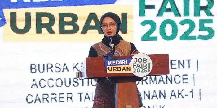 buka-kediri-urban-job-fair-2025-vinanda-fokus-turunkan-pengangguran-dan-tingkatkan-kualitas-sdm