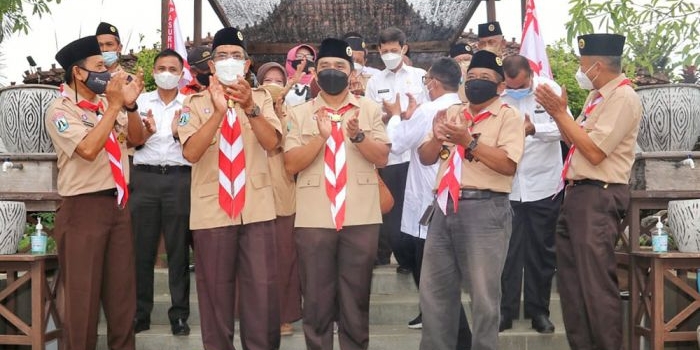 Wakil Wali Kota Pasuruan Adi Wibowo saat membuka kursus orientasi mabigus pramuka di Joglo Kejayan, Kabupaten Pasuruan.