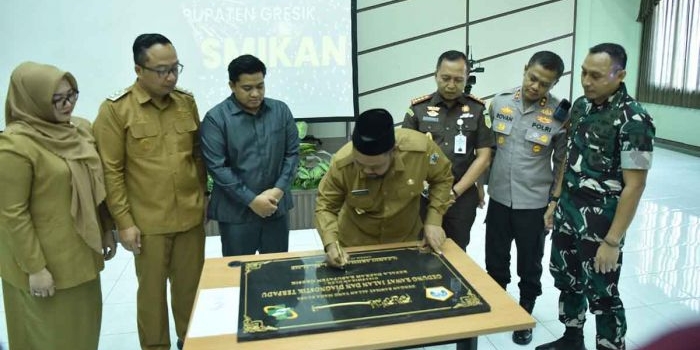 gedung-rawat-jalan-dan-diagnostik-terpadu-rsud-ibnu-sina-gresik-resmi-dibuka