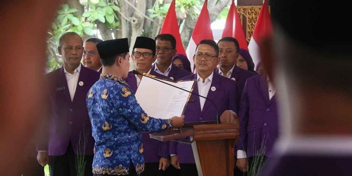 kukuhkan-tp-posyandu-kabupaten-mojokerto-2025-2030-gus-barra-dorong-transformasi-6-bidang-spm