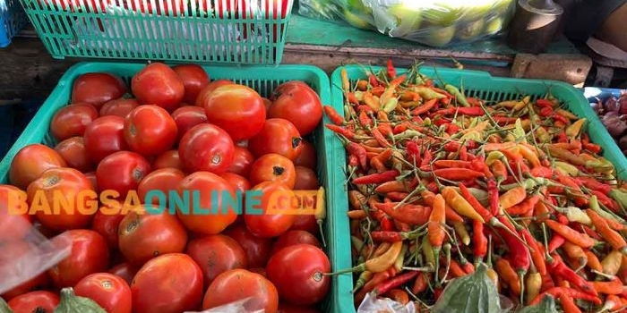 harga-sembako-jatim-rabu-6-agustus-2025-cabai-rawit-rp32-076kg-tomat-rp11-036kg