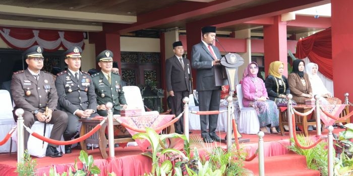 Upacara memperingati Hari Bela Negara yang digelar di halaman Kantor Bupati Sumenep