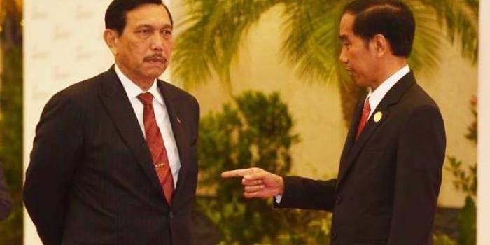 Presiden Joko Widodo dan Menko Maritim, Luhut Binsar Pandjaitan.