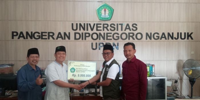 updn-salurkan-donasi-senilai-rp9-999-999-untuk-pembangunan-rsnu-nganjuk