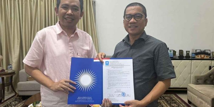 Muhammad Fawait secara resmi menerima rekom sebagai Calon Bupati Jember dari DPP PAN. Foto: Ist