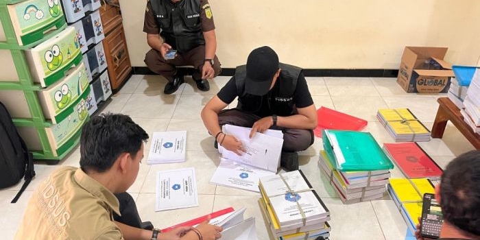 kejari-kabupaten-probolinggo-geledah-paksa-pkbm-iqro-tambakrejo-ada-apa