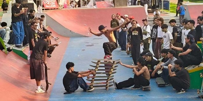 puluhan-skater-jawa-timur-ramaikan-go-skateboard-day-2025-kediri-di-slg