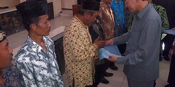 Menteri Agama Bantu Fasum Erupsi Kelud