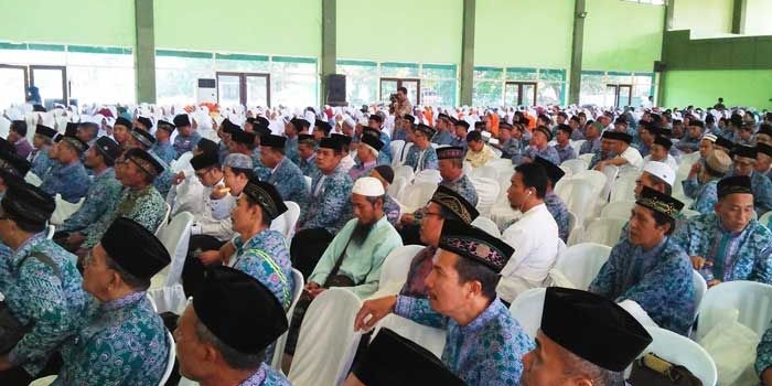 Jamaah haji Jombang saat masih mengikuti manasik di Kabupaten Jombang beberapa waktu lalu. foto: ROMZA/ BANGSAONLINE