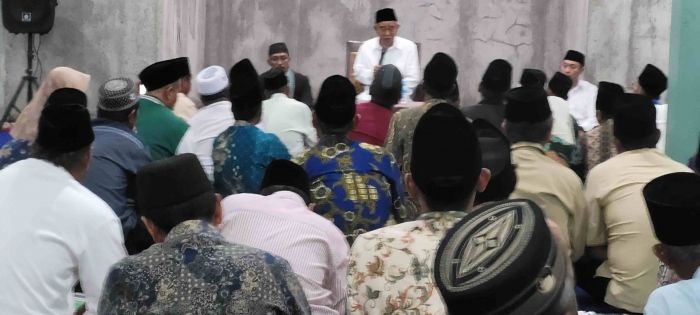 Para Koordinator Kecamatan (Korcam) dan Ko0rdinator Desa (Kordes) relawan Barra-Rizal di Pondok Pesantren Ma’had An Nur Singowangi Jatirerejo Mojokerto, Selasa (30/7/2024). Foto: bangsaonline