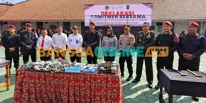 komitmen-menuju-pemasyarakatan-bersih-lapas-kediri-gelar-deklarasi-komitmen-bebas-narkoba-dan-hp
