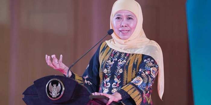 gubernur-khofifah-beri-penghargaan-untuk-seniman-dan-sertifikat-wbtb-di-malang