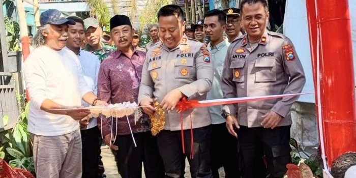 polres-batu-resmikan-jembatan-merah-putih-presisi-di-tulungrejo