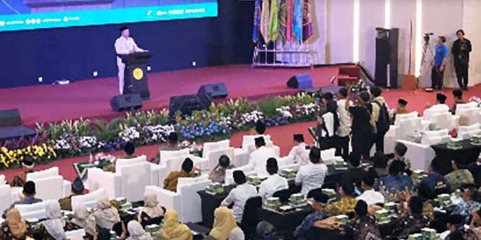 Menteri ATR/BPN saat menghadiri Pengajian Ramadhan 1446 H yang digelar di Auditorium Universitas Muhammadiyah Jakarta.
