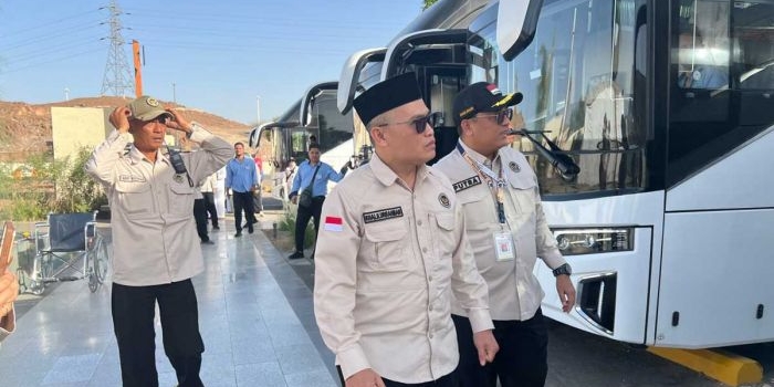 Kadaker Makkah ketika melepas rombongan terakhir dari Madinah. Foto: MCH 2026