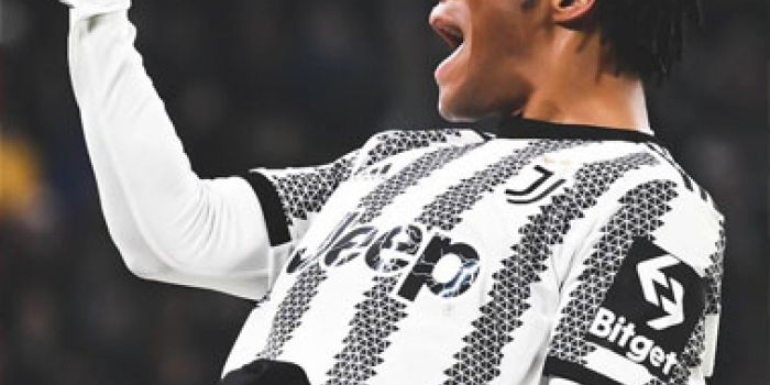 Juan Cuadrado cetak gol pembuka kemenangan Juve atas Torino pada pekan 24 Liga Italia.