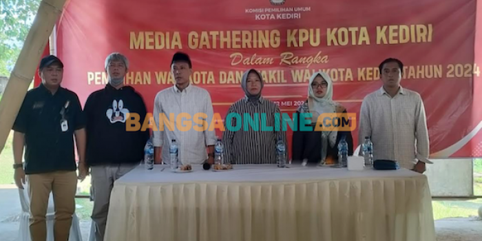 syarat-dukungan-minimal-ronny-siswanto-untuk-maju-jadi-paslon-wali-kota-kediri-tak-penuhi-aturan-kpu