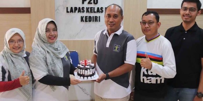 Tenaga kesehatan di Lapas Kediri. Foto: Ist