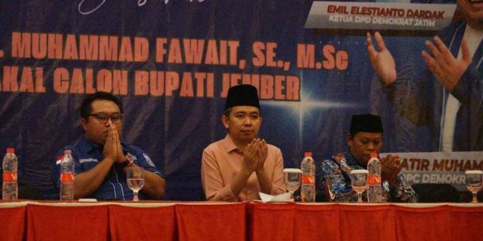 DPC Demokrat Jember saat deklarasi dukungan kepada Muhammad Fawait sebagai calon bupati pada Pilkada 2024. Foto: Ist