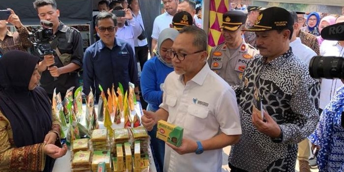 Menteri Perdagangan Zulkifli Hasan saat berkunjung di Kota Madiun.