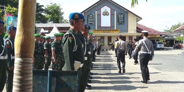 Apel gelar pasukan yang dilaksanakan di Mapolres Pamekasan, Rabu (1/11).