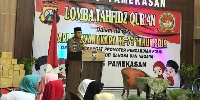 Kapolres Pamekasan saat membuka lomba Tahfidz Quran. foto: ERRY SUGIANTO/ BANGSAONLINE