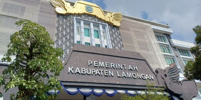 ini-12-pejabat-dan-kontraktor-yang-telah-diperiksa-kpk-dalam-dugaan-korupsi-gedung-pemkab-lamongan