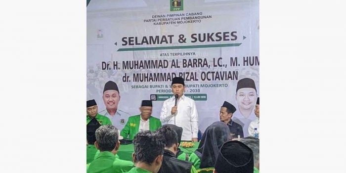 Calon Bupati Mojokerto terpilih, Muhammad Al Barra atau yang akrab disapa Gus Barra, saat hadir dalam reses yang digelar Arief Winarko, Ketua DPC PPP Kabupaten Mojokerto.