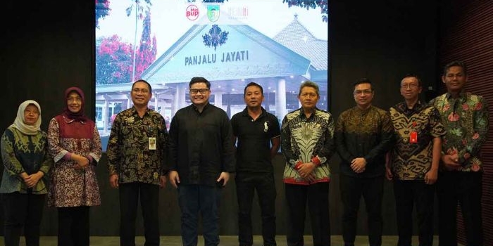 bupati-kediri-dukung-investasi-sapi-perah-ibs-farm