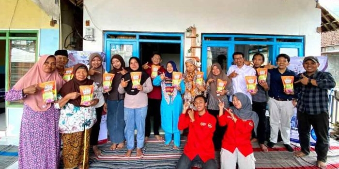 uab-surabaya-berdayakan-ukm-di-mojokerto-ciptakan-alat-buana-opmold